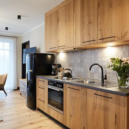 Binnendiek Haus 1 8 *